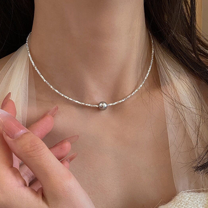 Two Pearl Design Small Pieces Of Short Female Necklaces