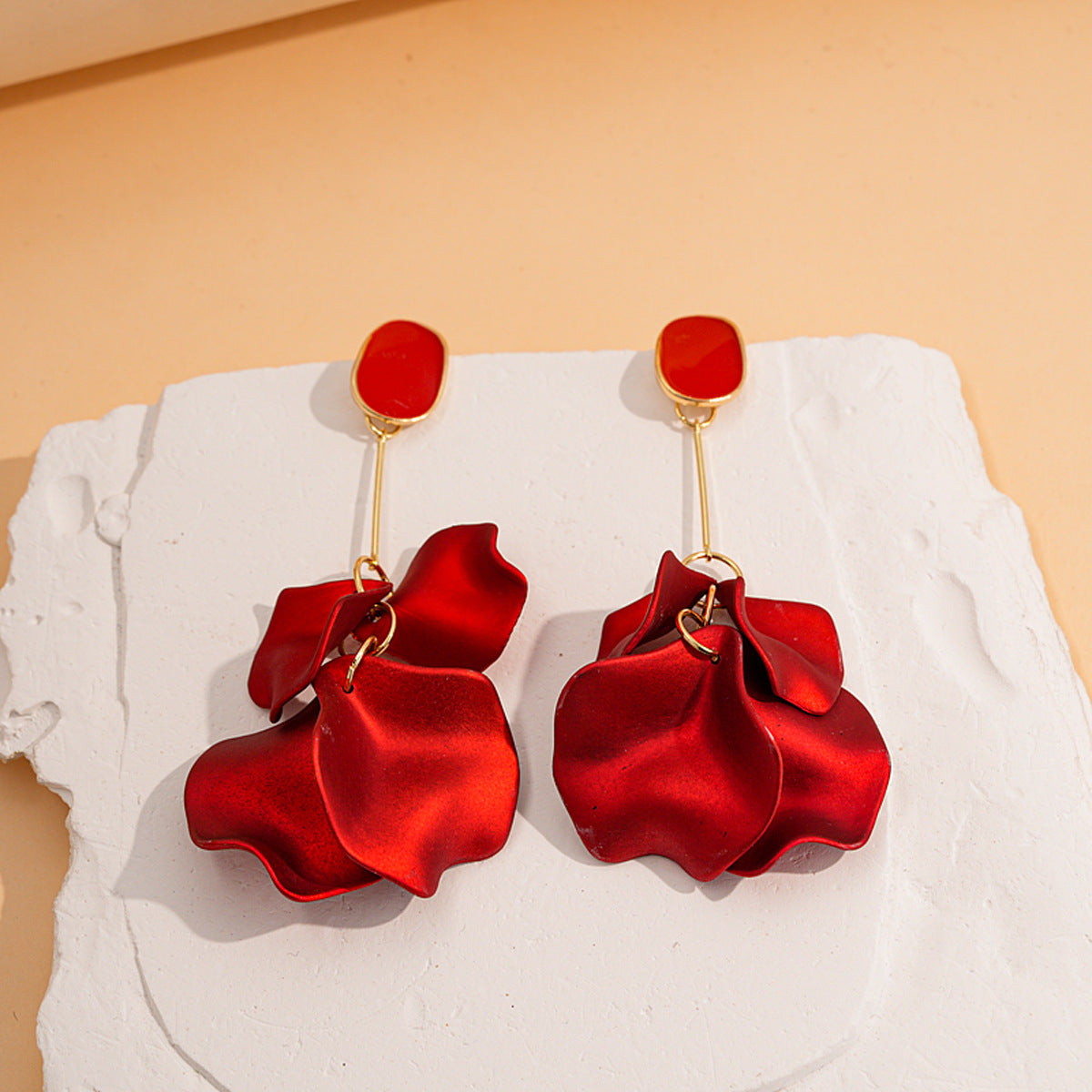 Acrylic Petal Fringe Ear Fashion High-key Dignified Light Luxury Earrings