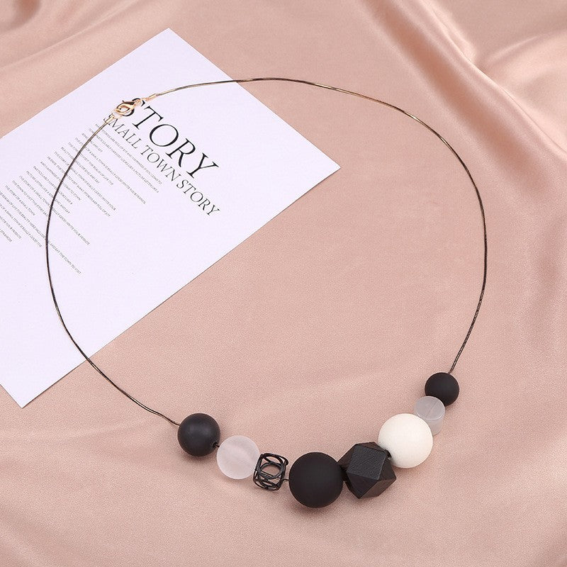 Women's Geometric Beaded Light Luxury Fashion Simple Clavicle Necklaces