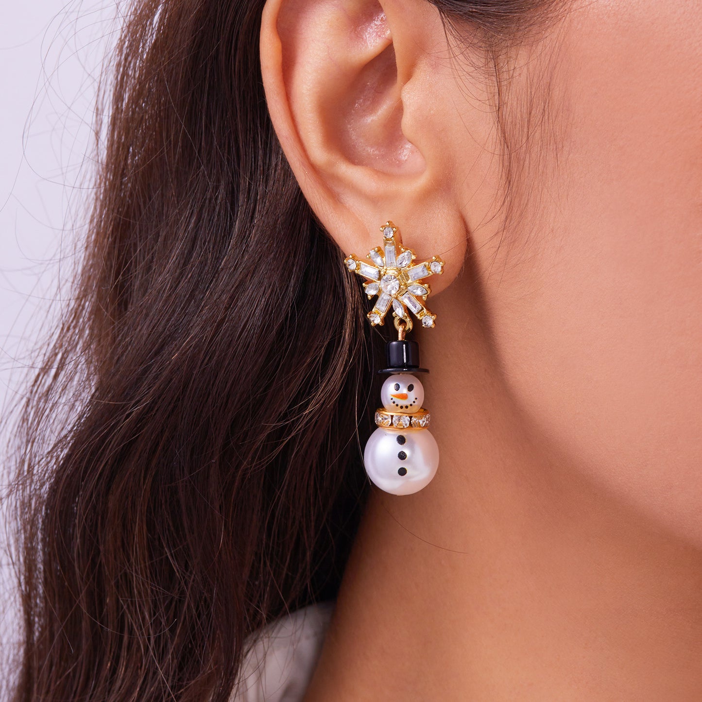 Women's Fashion Diamond Snowflake Pearl Hat Snowman Earrings