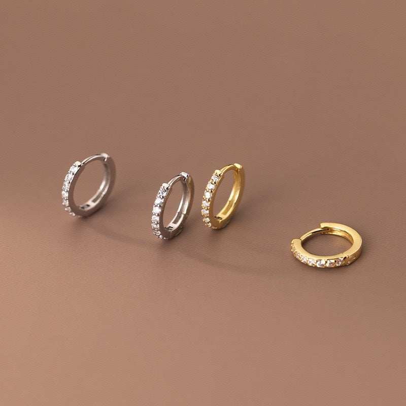 Women's Unisex Style Single Row Diamond Small Ear Bone Earrings