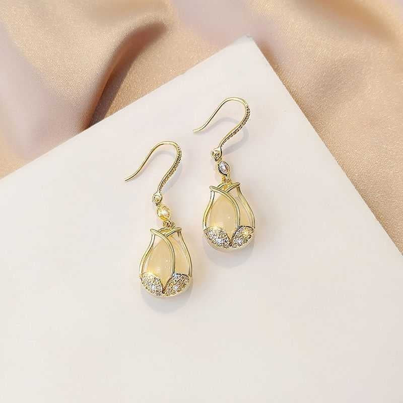 Needle High-grade Pearl Bow Flower Tulip Earrings