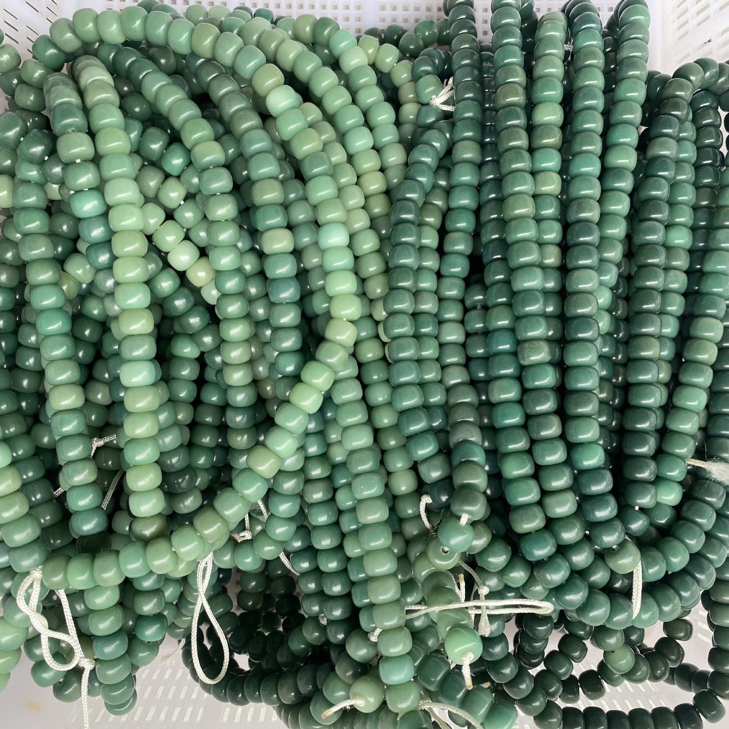 Women's & Men's White Jade Bodhi Corypha Old Barrel Beads Seed Buddha Crafts Bracelet