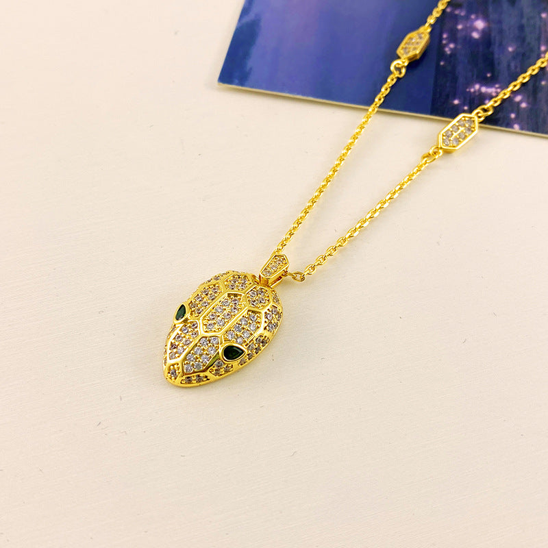 Fashion Starry Diamond Snake Head Rose Necklaces