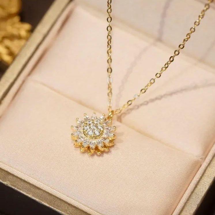 Flower God Fashionable Elegant Korean Style High-grade Light Necklaces