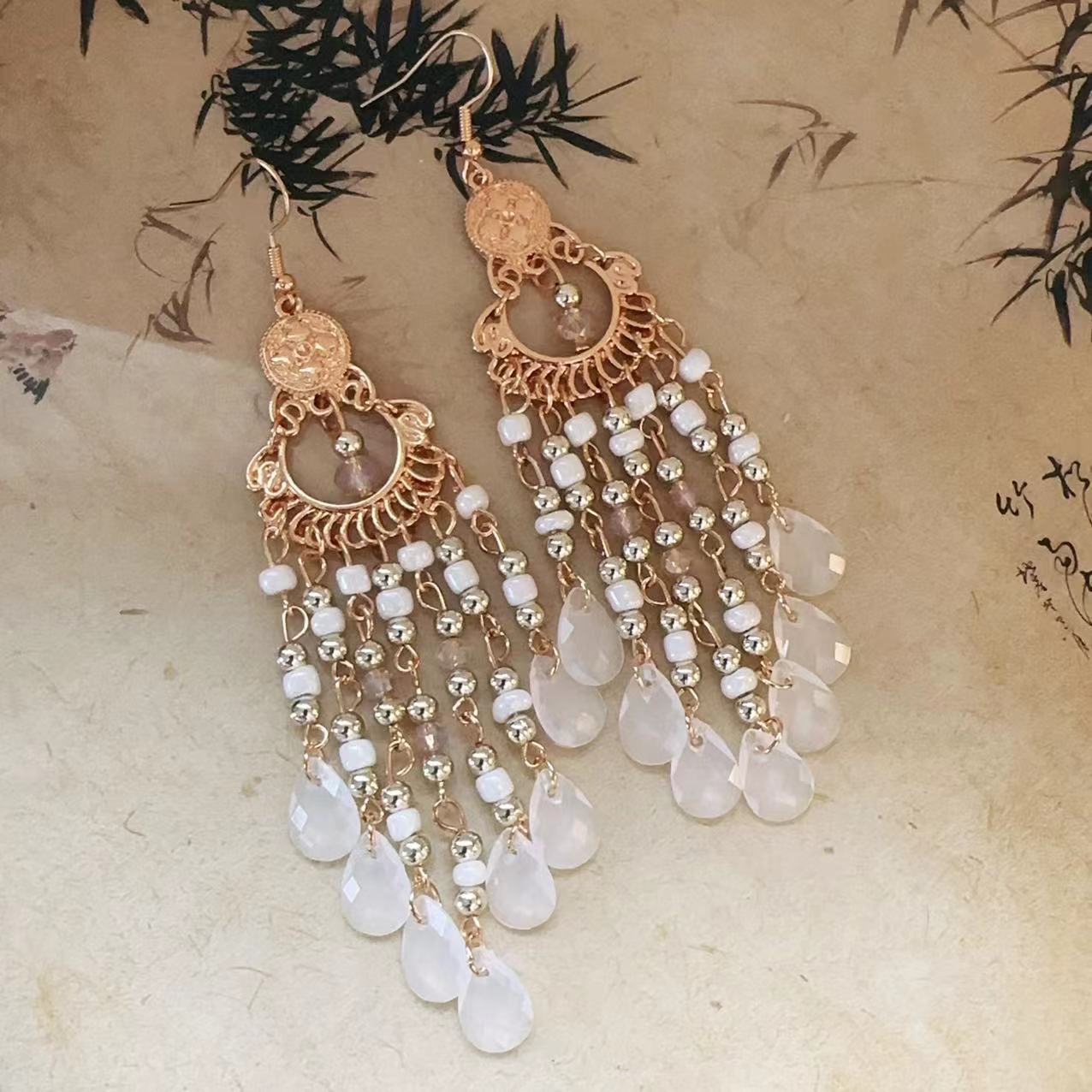 Women's Bohemian Style High-grade Ethnic Exaggerated Unique Earrings