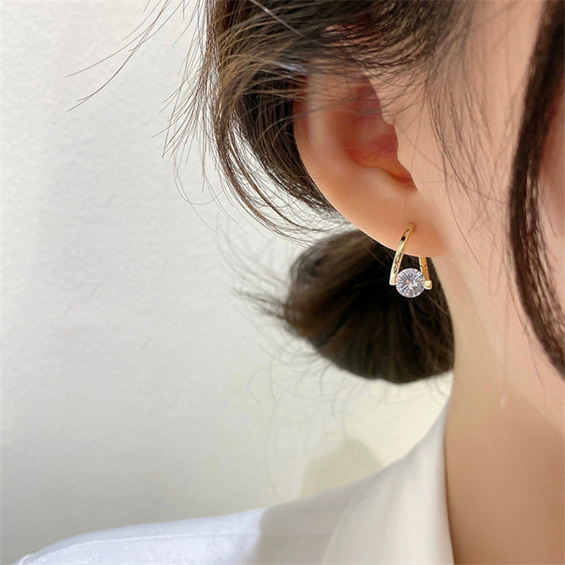 Women's Niche Design Simple Rhinestone High-grade Temperament Earrings