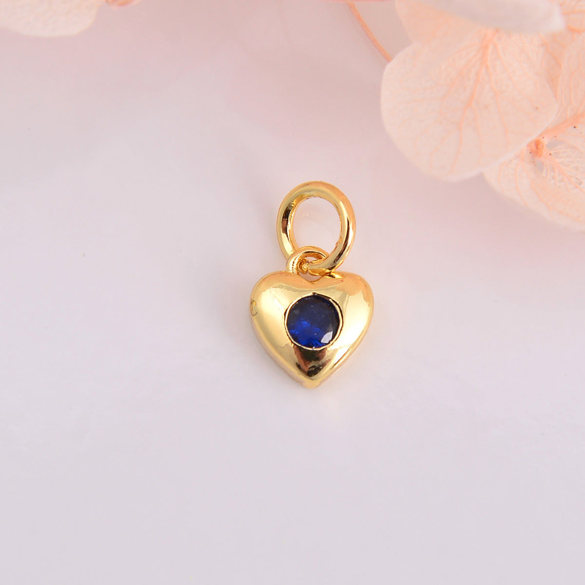 Colorful Heart-shaped Zircon Gold Small Copper Pendants