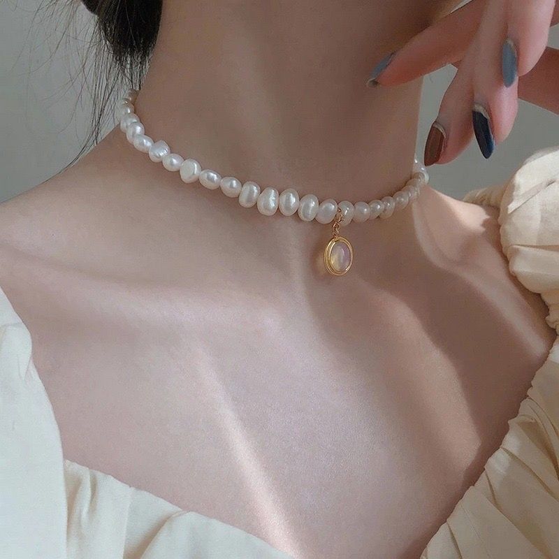 Women's Light Luxury Design Sense Niche Clavicle Necklaces