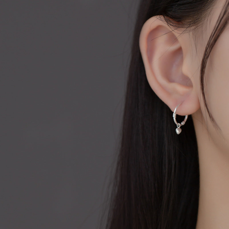Love Lodge Foot Sier Style Bends Earrings
