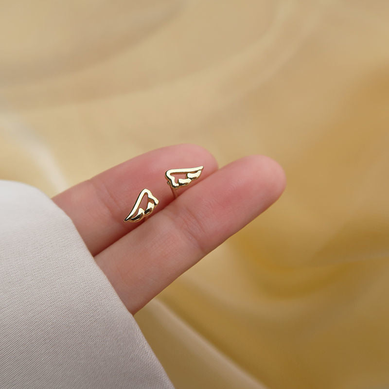 Women's Sterling Sier Simple Petite Niche Design Earrings