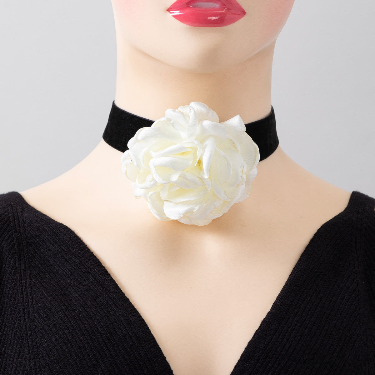 Women's Red Flower Plus Size Jewelry Fashionable Necklaces