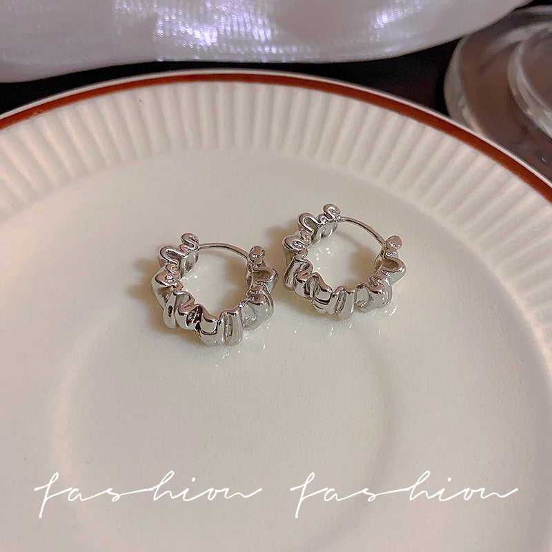 Design Sense Light Luxury Gold Unique Hook Female High Temperament Rings