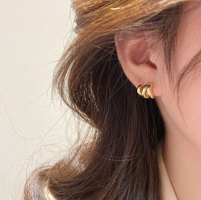 Light Luxury Sweet Winding Shaped Simple Wild Earrings