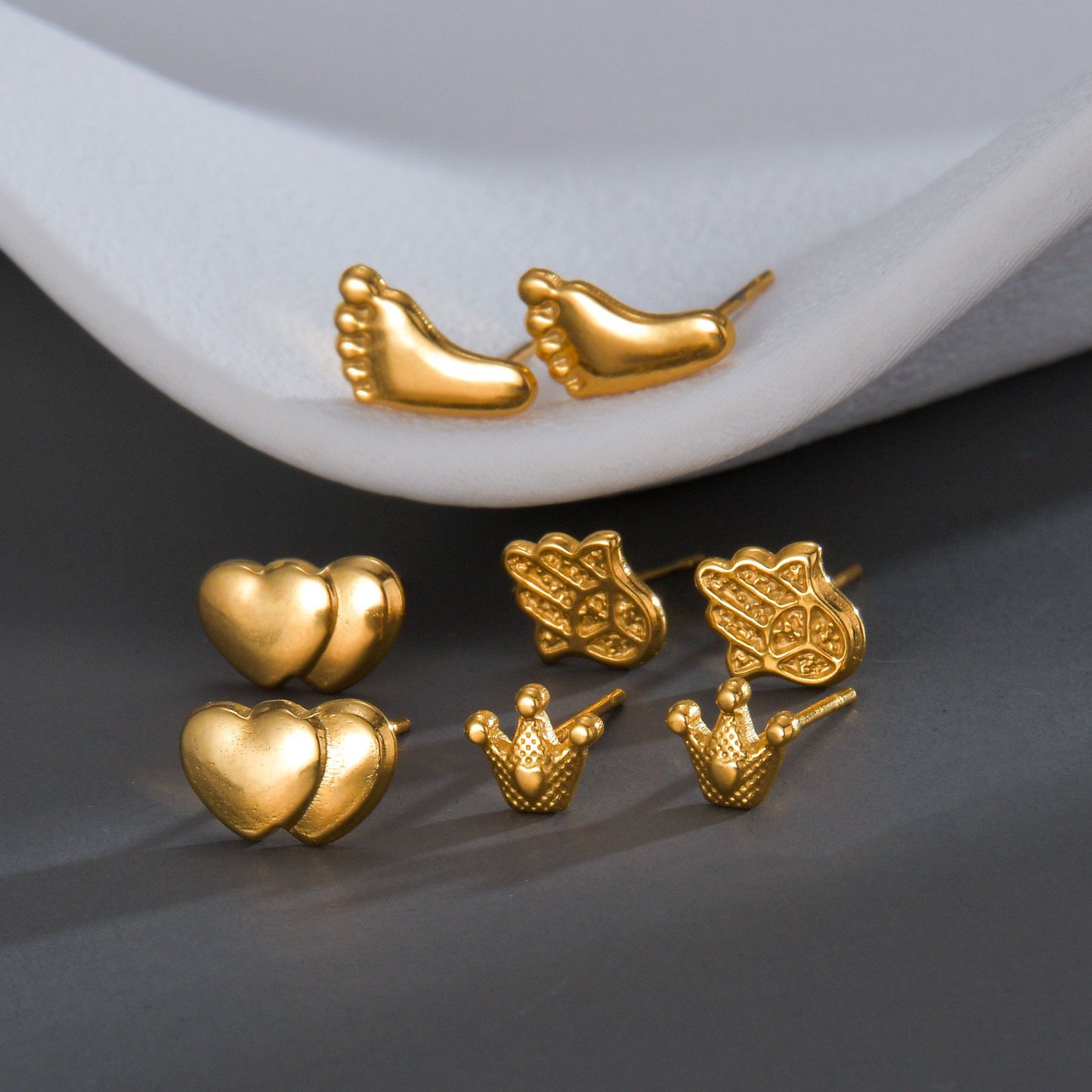 Women's Ear Simple Stainless Steel Animal Bee Earrings