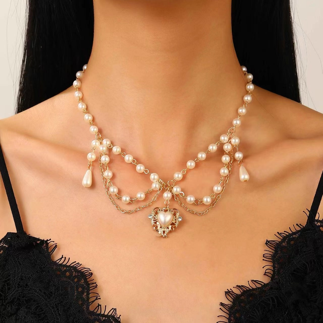 Women's Elegant Imitation Pearl Long Fashion Sweater Chain High Necklaces