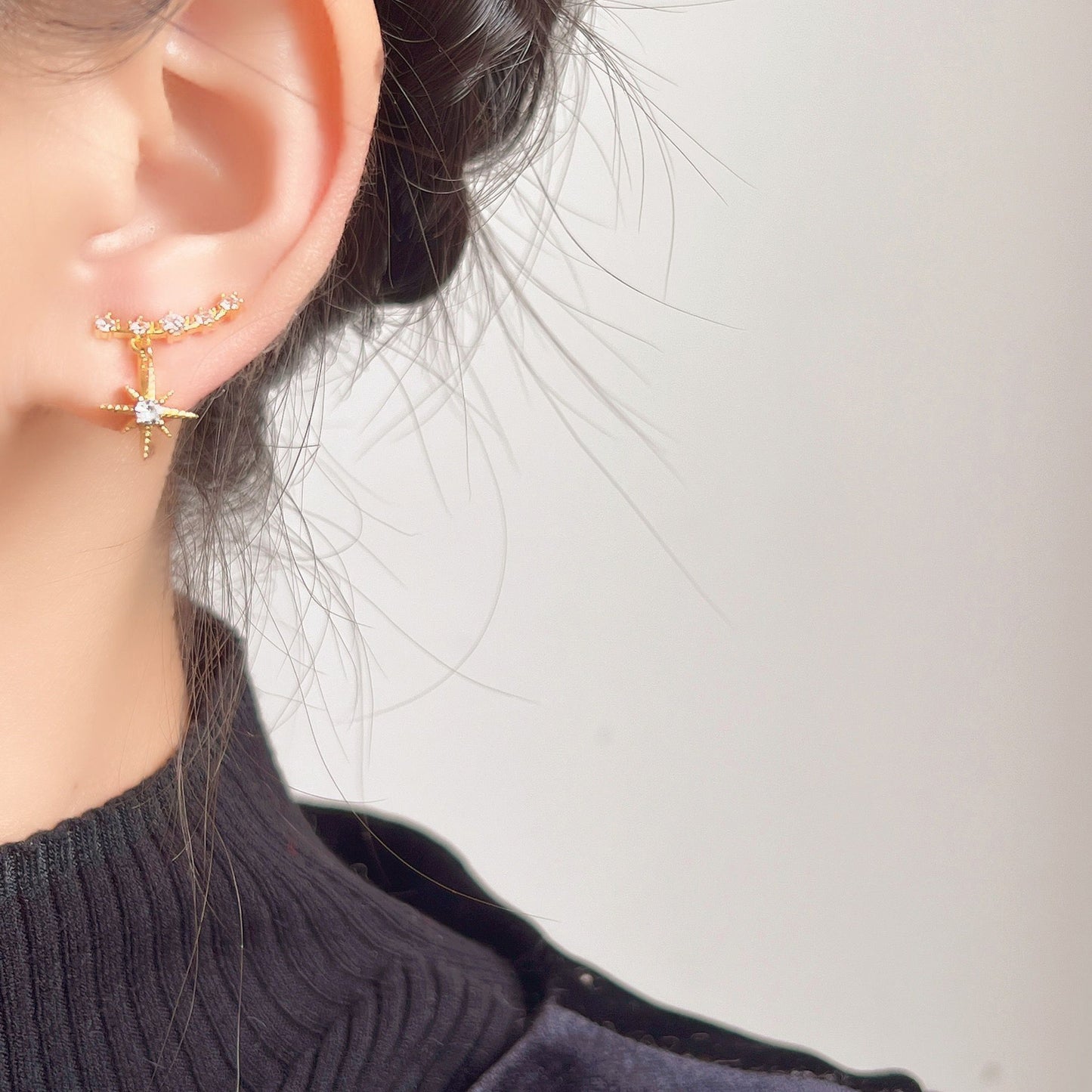 Light One-piece Mosquito Coil Ear Clip Earrings
