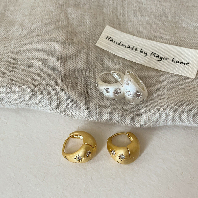 Women's High-grade Zircon Asterism Frosted Metal Ear Rings