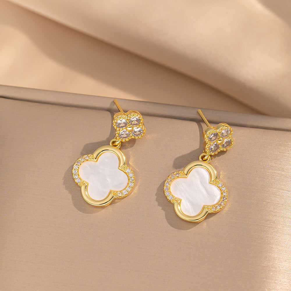 Steel Clover Suite Light Luxury Graceful Necklaces