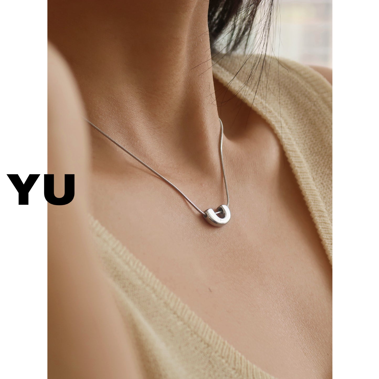 Titanium Steel U-shaped Clavicle Chain Versatile Design Snake Bones Necklaces