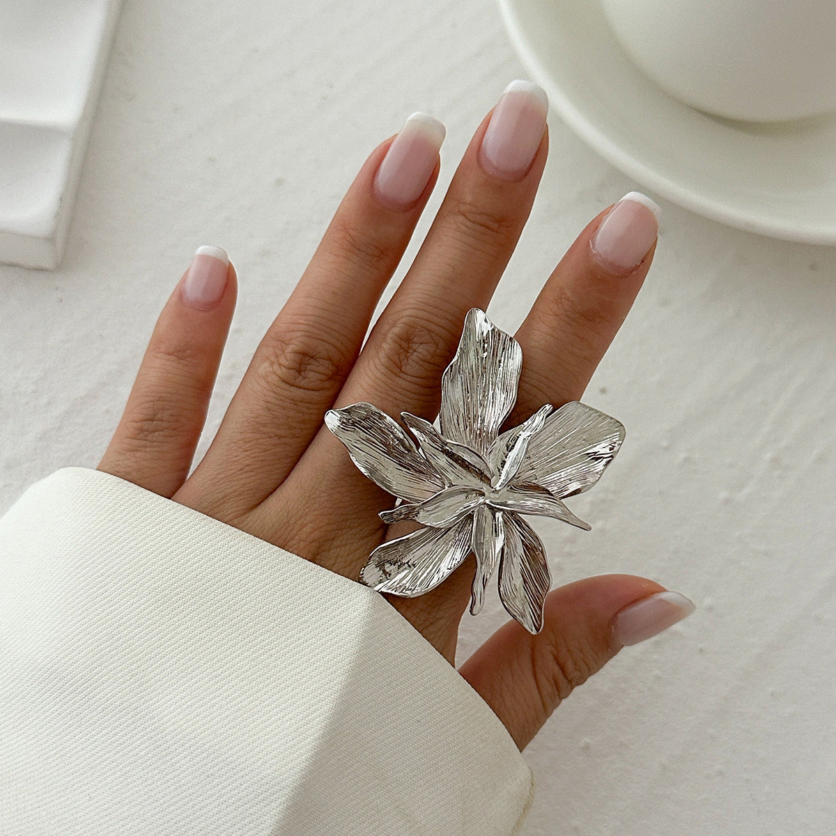 Imitation Pearl Nightclub Trendy Female Oval Rings