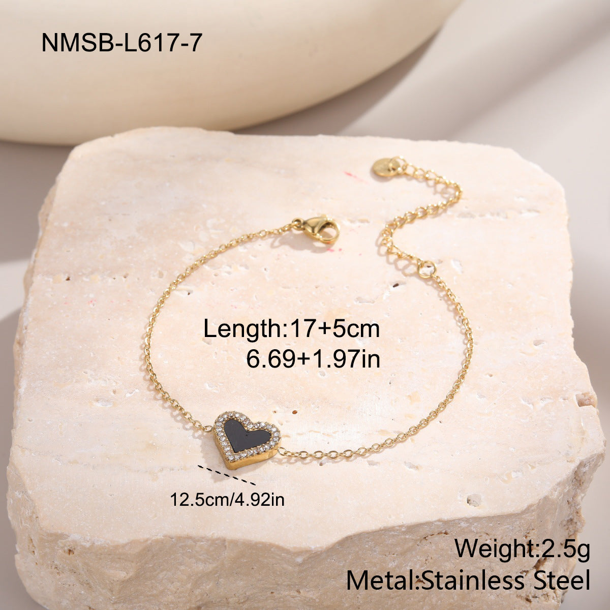 Women's Stainless Steel Retro Micro Rhinestone Heart Exquisite Refined Grace Bracelet