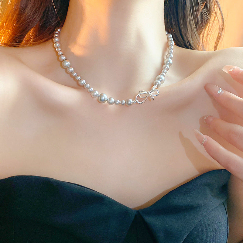 Women's Bow Tie Pearl Elegant High-grade Clavicle Chain Necklaces