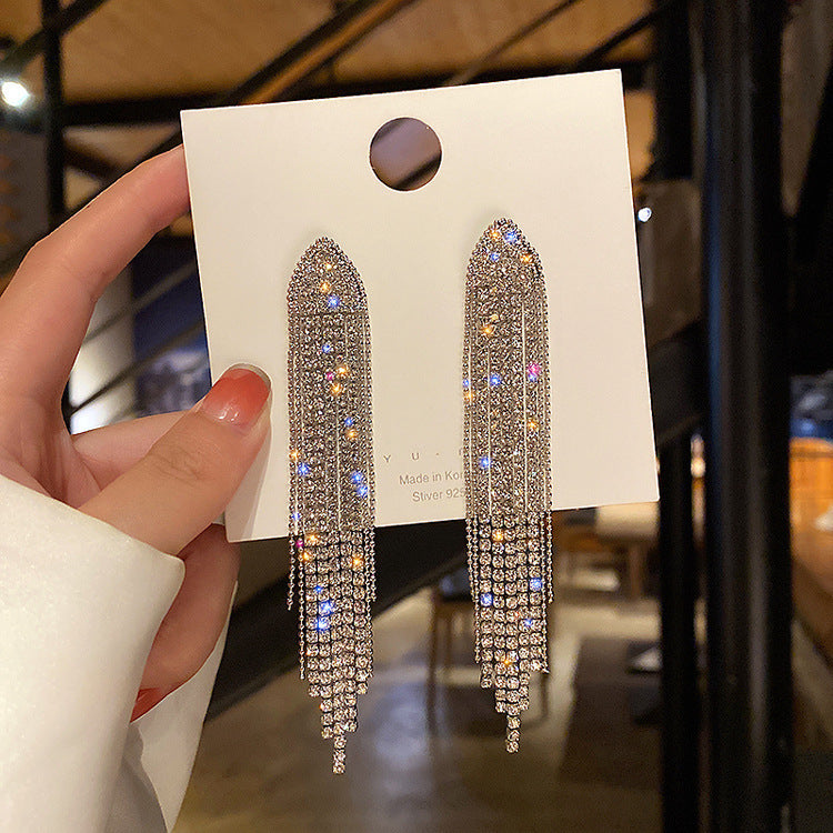 Women's Needle Elegant Long Tassel Thin Effect Earrings