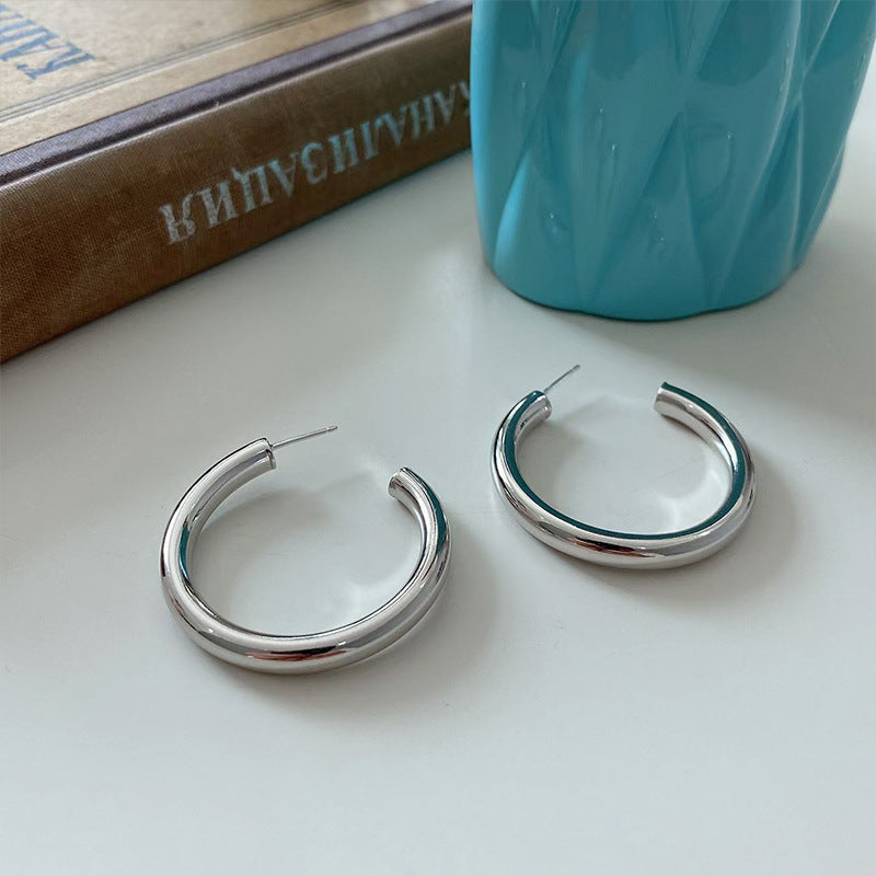Women's Wind Irregular Twisted Ear Unique High Sense Earrings