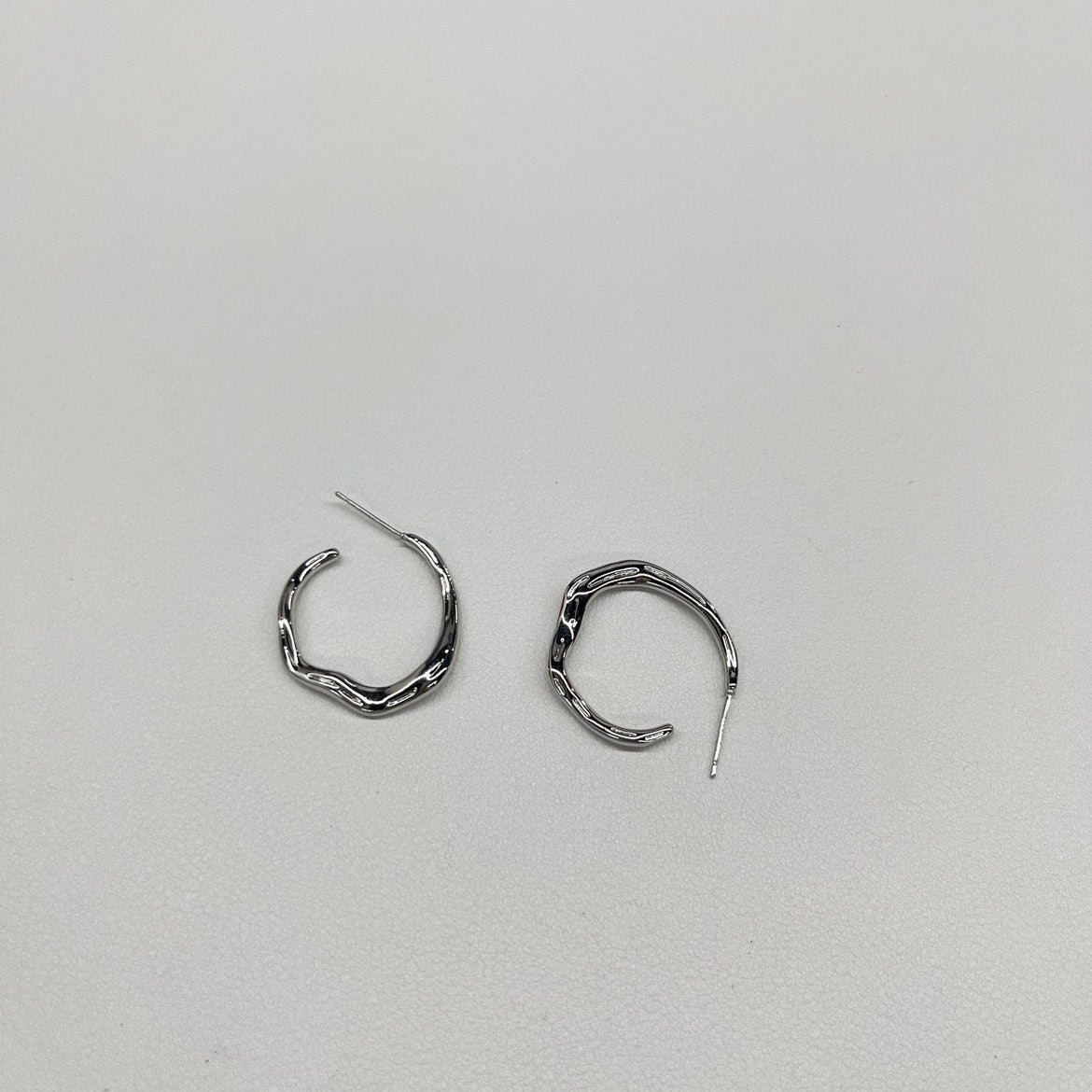 Women's Wind Irregular Twisted Ear Unique High Sense Earrings