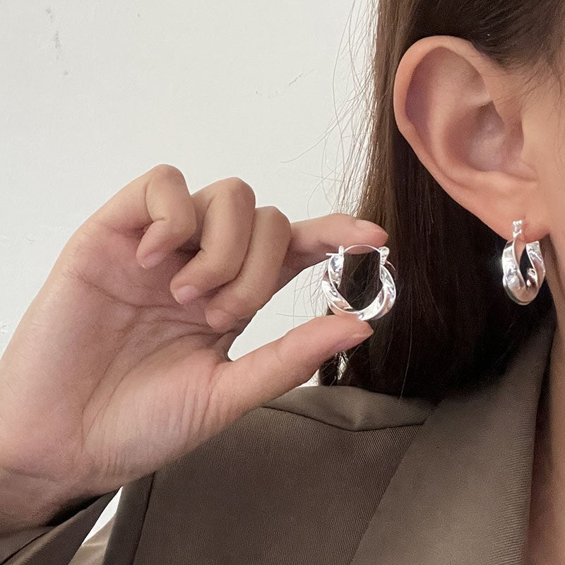 Circle Niche Design High-grade Cold Style Earrings