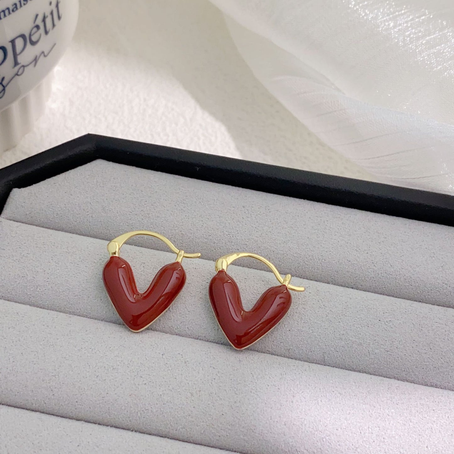 Women's French Retro Red Enamel Drip Glazed Earrings