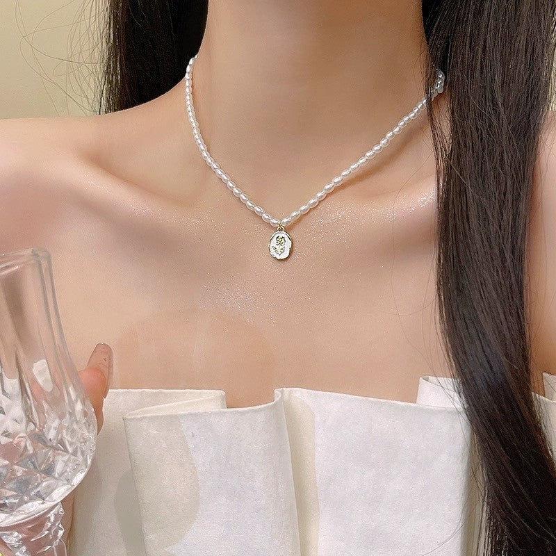Women's Pearl High-grade Temperament Wild Sweater Chain Necklaces