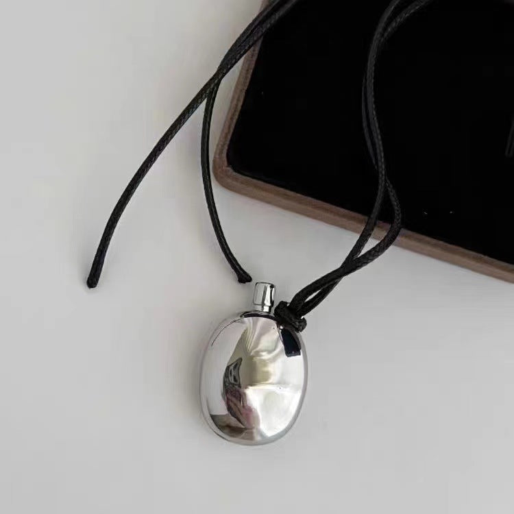 Women's & Men's Fashionable Black Leather Rope Water Texture Pendants