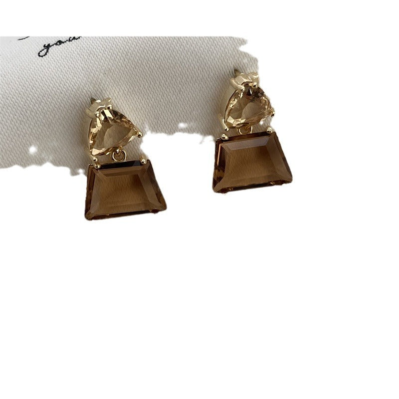 Women's Brown Crystal Simple Graceful Retro Minority Earrings