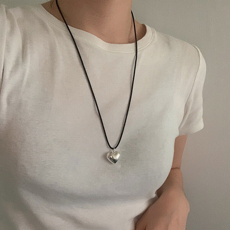 Long Braided Rope Metal Heart Female Niche Retro Necklaces