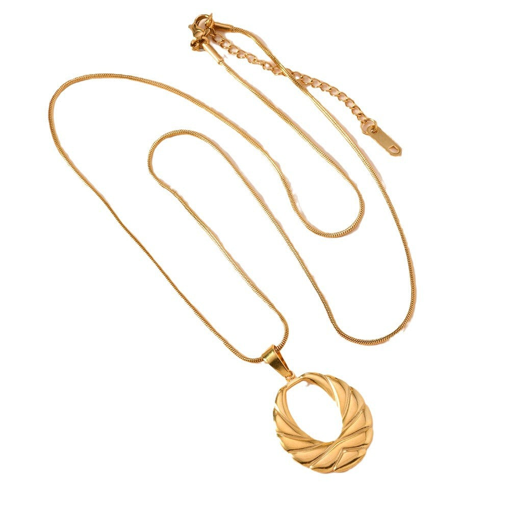 Fashion Titanium Steel Exaggerated Personalized Oil Pressure Geometric Round Necklaces