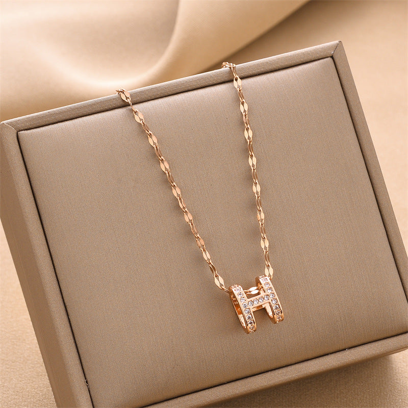 Women's Titanium Steel Ornament Simple Fashion Personality Necklaces