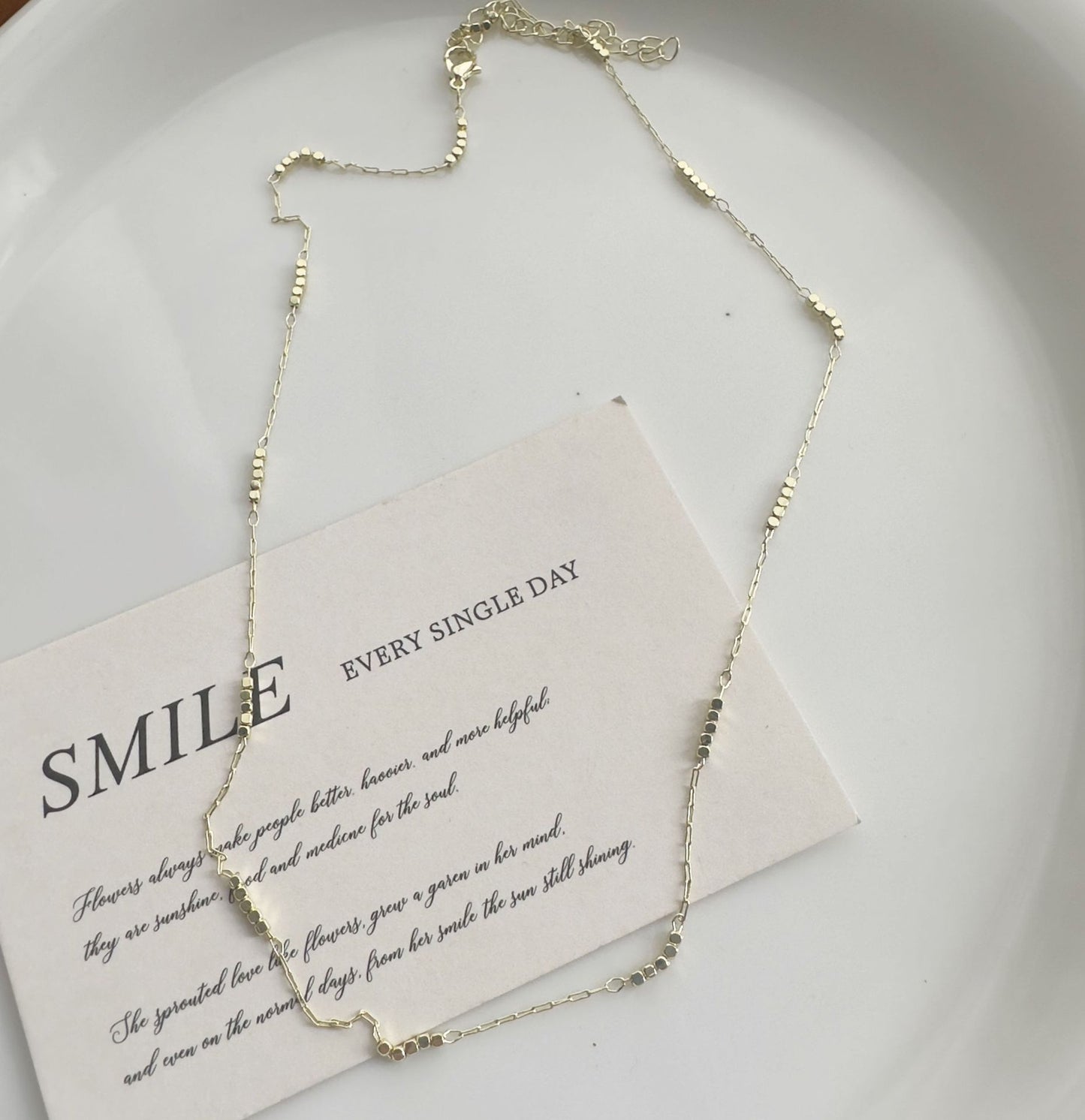 Female Light Luxury Minority High Choker Necklaces