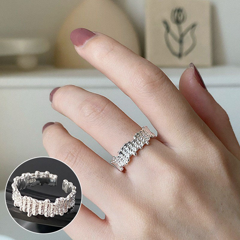 Female Stall Twin Sier Plated Niche Rings