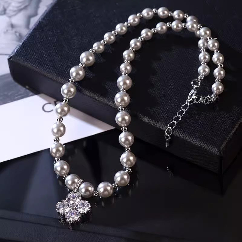 Women's Pearl Fashion Design Accessories Light Luxury Minority Necklaces