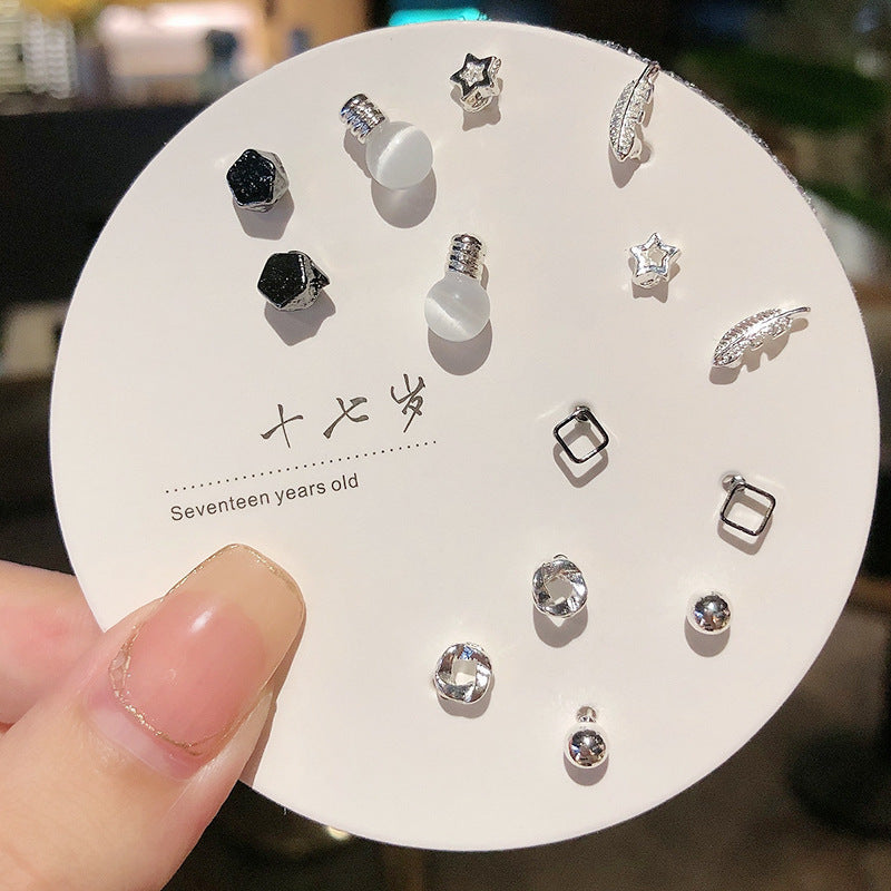 Women's Week Suit Small Versatile Simple No Earrings