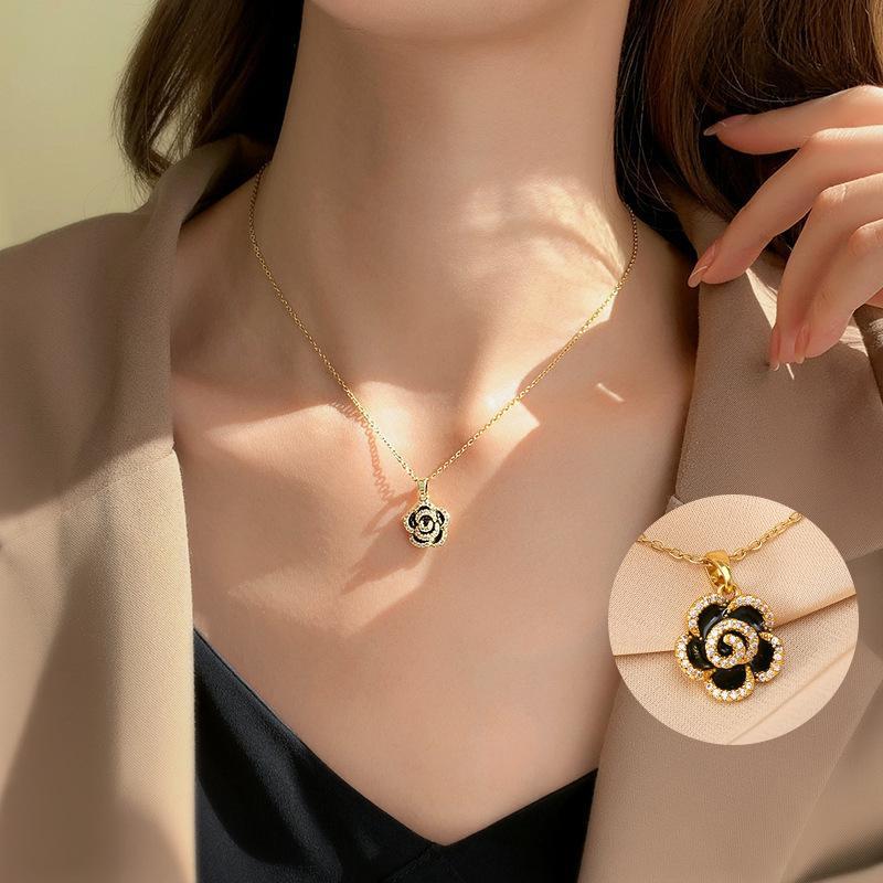 Women's Steel High-grade Summer Affordable Luxury Fashion Necklaces