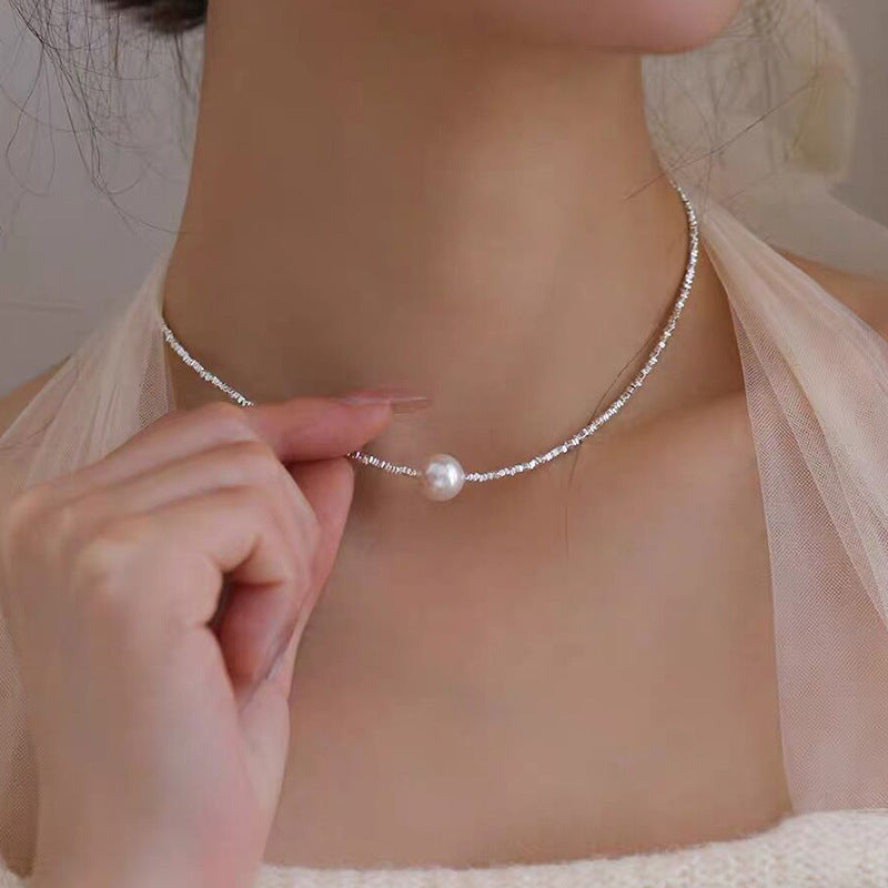 Two Pearl Design Small Pieces Of Short Female Necklaces