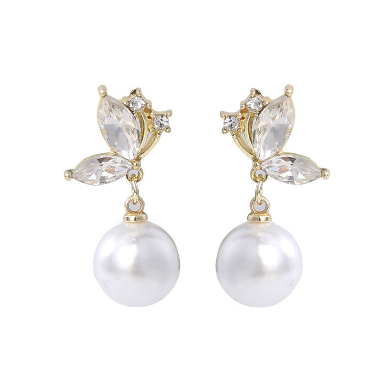 Women's French Pearl Butterfly High-grade Design Fashion Temperament Earrings