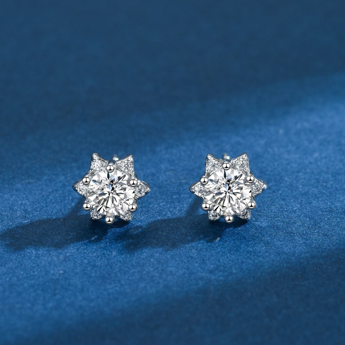 Women's Copper Plated Gold Micro Inlaid Zircon Stud Earrings