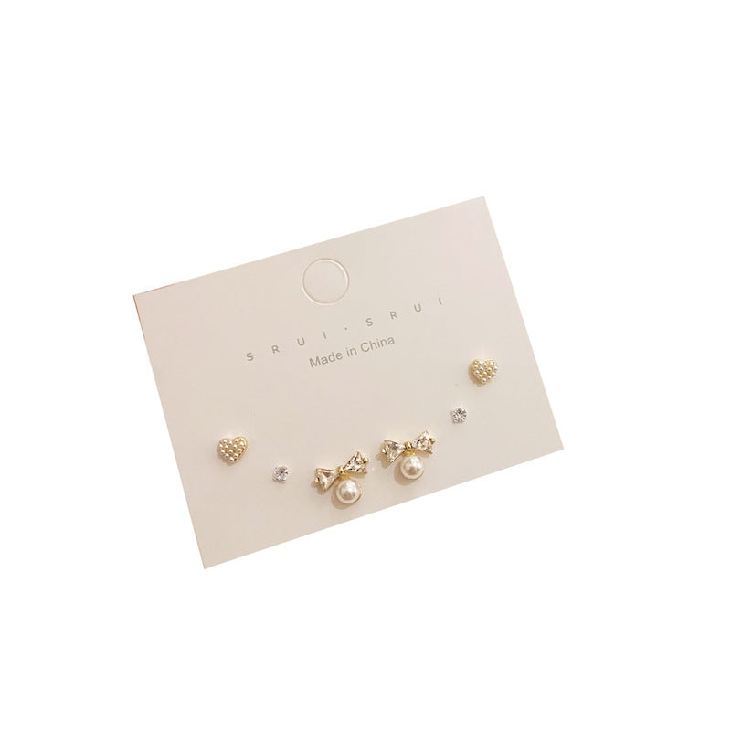 Women's Gentle Elegant Pearl Earings Set Design Earrings