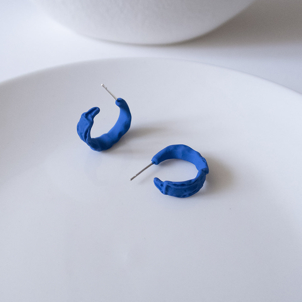 Klein Blue Series Sier Pin Personalized Pleated Geometric Word Stud Earrings