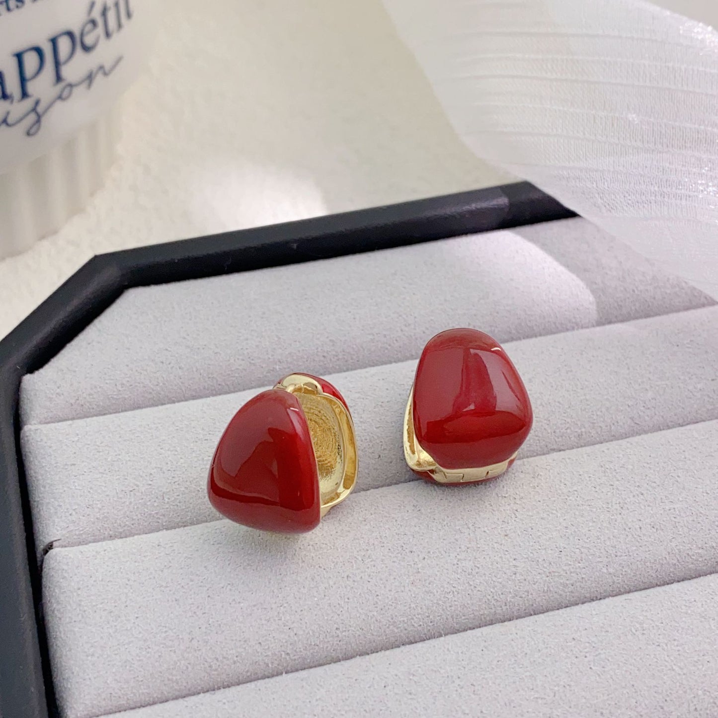 Women's French Retro Red Enamel Drip Glazed Earrings