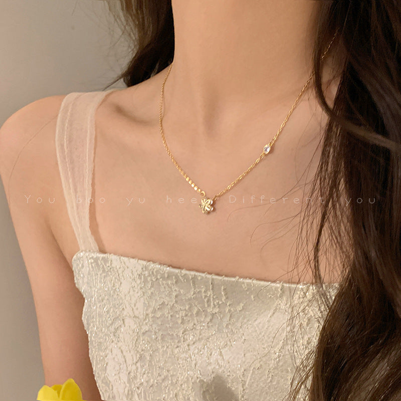 Women's Flower Zircon For Design Sweet Clavicle Necklaces
